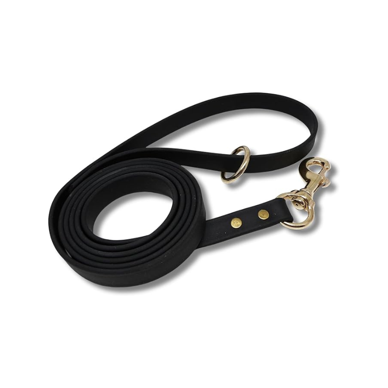 Black Biothane Dog Training Leash 6 ft leash – waterproof, odor-proof, and easy-to-clean leash with stainless steel clip and durable hardware for dogs.